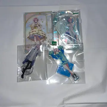 니지산지 유히리 아크릴 스탠드