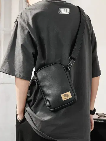 새상품 ETONWEAR 블랙 숄더백