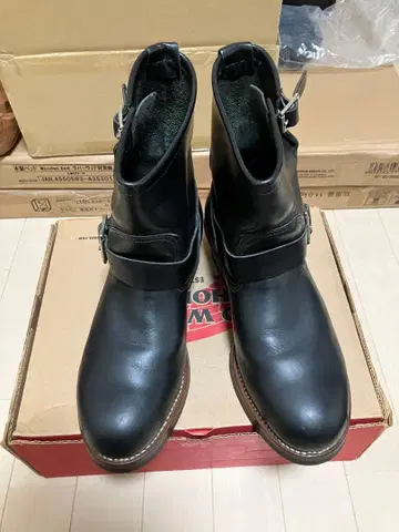 레드윙 2976 숏 엔지니어 9.5D 밑창 커스텀