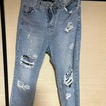 라이트 블루 데미지 데님 팬츠