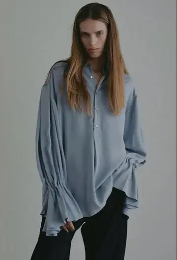 ETRE TOKYO 캔디 슬리브 실키 셔츠