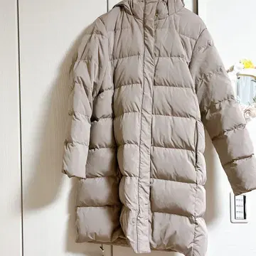 GU 베이지 다운 코드 XXL 빅 사이즈