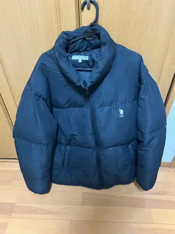 USPA 블랙 다운 자켓