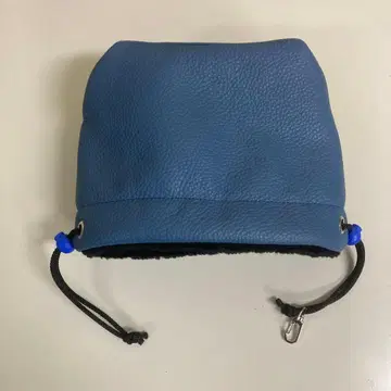 [ 한정품 ] 이탈리아제 슈링크 가죽을 사용한 아이언 커버 블루
