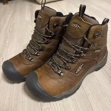 KEEN 방수 등산화 브라운