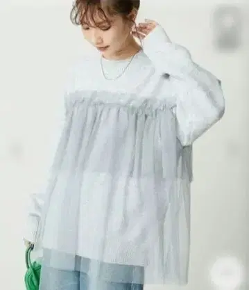 프릭스스토어 튤 도킹 니트 풀오버