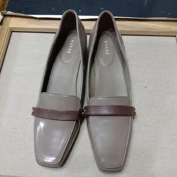 RANDA 커피 브라운 로퍼 낮은 힐