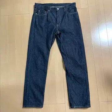 유니클로 빨간색 셀비지 데님 팬츠 청바지 32인치 UNIQLO