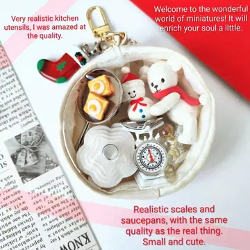 화이트 파우치 눈사람 가챠 파우치