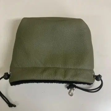 [한정품] 이탈리아제 슈링크 가죽을 사용한 아이언 커버 올리브