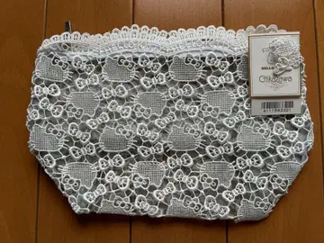 치카자와 레이스 헬로키티 지퍼 파우치