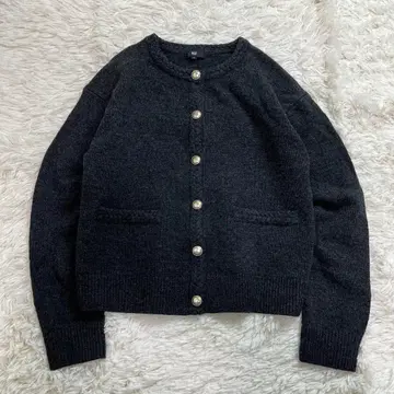 PLST 엑스트라 파인 메리노울 미들 게이지 가디건 골드 버튼