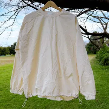 me-emselect 크림색 드로우 스트링 긴팔 상의