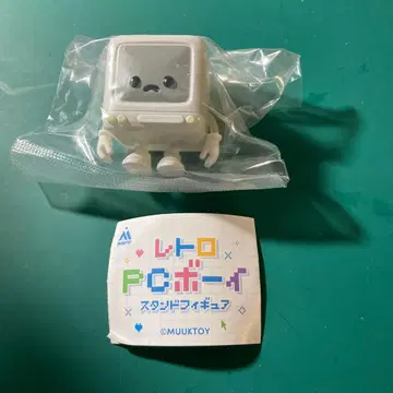 레트로 PC 보이 스탠드 피규어 시크릿