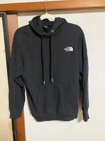 THE NORTH FACE 블랙 후드티