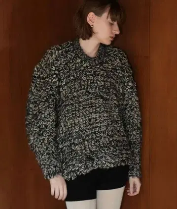 [ CLANE ] 믹스 루프 모헤어 니트