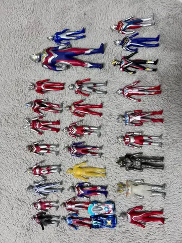 울트라맨 피규어 세트