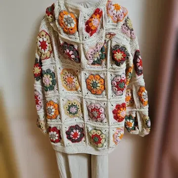 핸드메이드 그래니 스퀘어 후드 부착 가디건 Z