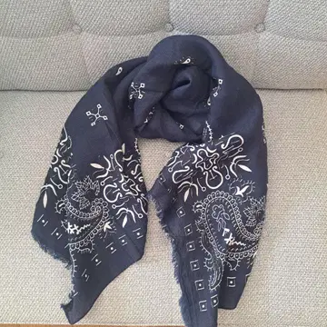 마니프리 면 실크 반다나 스톨 120 x 120