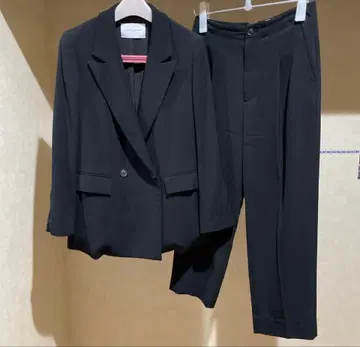 유나이티드 애로우즈 수트 셋업 블랙