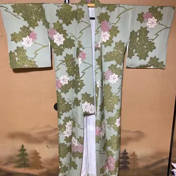 코몬 기모노 연한 녹색 핑크 꽃무늬 덩굴무늬