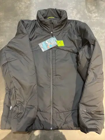 택 포함 새상품 workman 엑스쉘터 단열 알파 웜 자켓 블랙