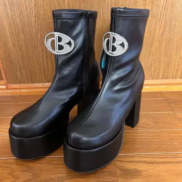 Avail 아베일 shoko  스톰 통굽 부츠 SUREVE