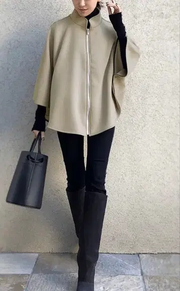 akko3839 x Sov 덥스타 판초 베이지 (새상품급)