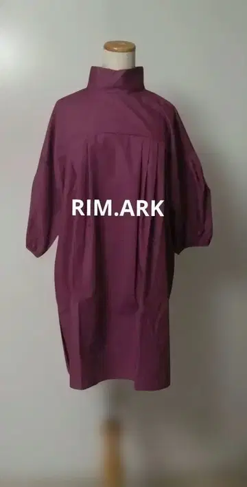 택 포함 새상품 RIM.ARK 언더 볼륨 2way 상의