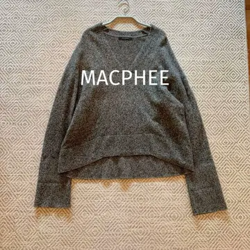 새상품급 맥피 투모로우랜드 V넥 스웨터 블랙 울 캐시미어