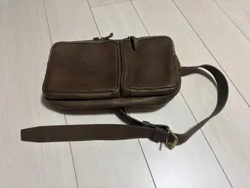 츠치야 가방 제작소 숄더백