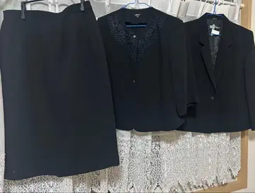 새상품급 예복 3세트 (13호) 착용 1회, 클리닝 완료