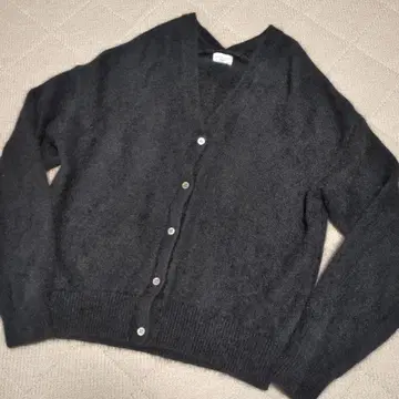 푹신푹신! 어깨 드롭 URBAN RESEARCH DOORS 블랙 가디건