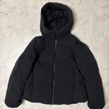 UNIQLO 유니클로 심리스 다운 후드티 블랙 다운 자켓