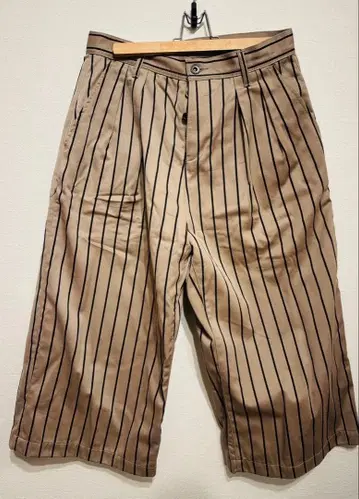 [ 새상품급 ] SHAREEF 베이지 스트라이프 와이드 팬츠