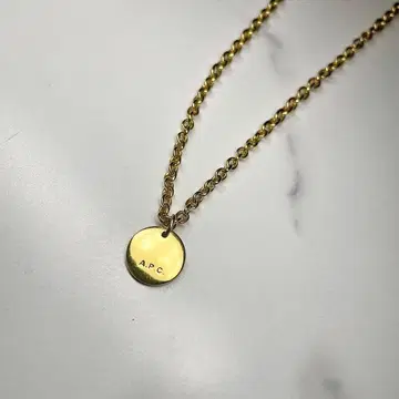 A.P.C. 골드 체인 목걸이