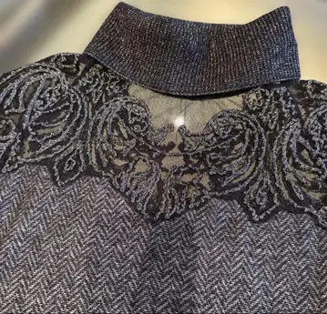 ERMANNO SCERVINO 레이스 장식 하이넥 니트 반팔 그레이 계열