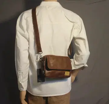 새상품 브라운 숄더백