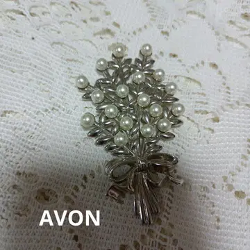 AVON 꽃다발 디자인 브로치