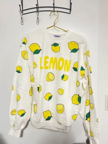 PUNYUS 레몬 패턴 화이트 맨투맨 사이즈 1 punyus