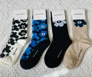 새상품 마리메꼬 양말 4켤레