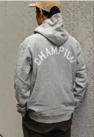 챔피온 챔피온 로고 자수 맨투맨 그레이