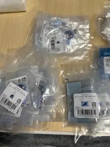 아노 배드마츠마루 아크링 키링