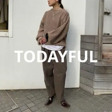 [새상품급] TODAYFUL 라인 오버 니트 크루넥 프리 사이즈