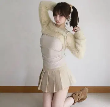 andmary Aniya fluffy knit set beige