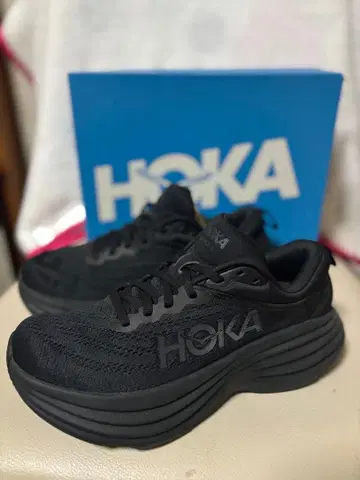 HOKA BONDI 8 블랙 23cm 호카