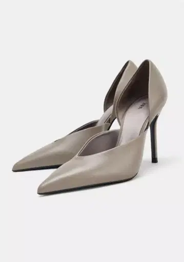 미사용 새상품 ZARA 가죽 하이힐 신발 사이즈 40