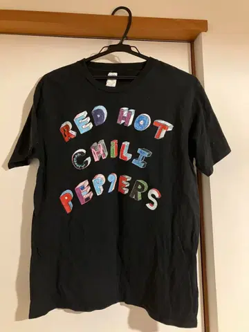 레드 핫 칠리 페퍼스 티셔츠