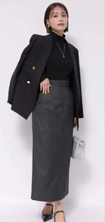 아푸와이저 리셰 서스펜더 하이웨스트 타이트 스커트 스트라이프 S 사이즈