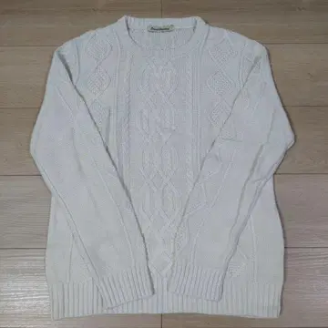 Journal Standard 화이트 케이블 니트 스웨터